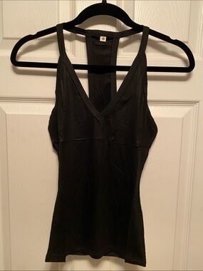 Jar of Love Black V-Neck Workout Tank Top…size M